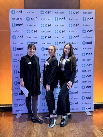 A Brand Hírnök hostess csapata az ICEF nemzetközi konferencián, InterContinental Budapest